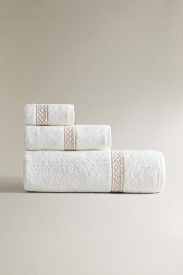Product image - Golden by Zara - Image 0