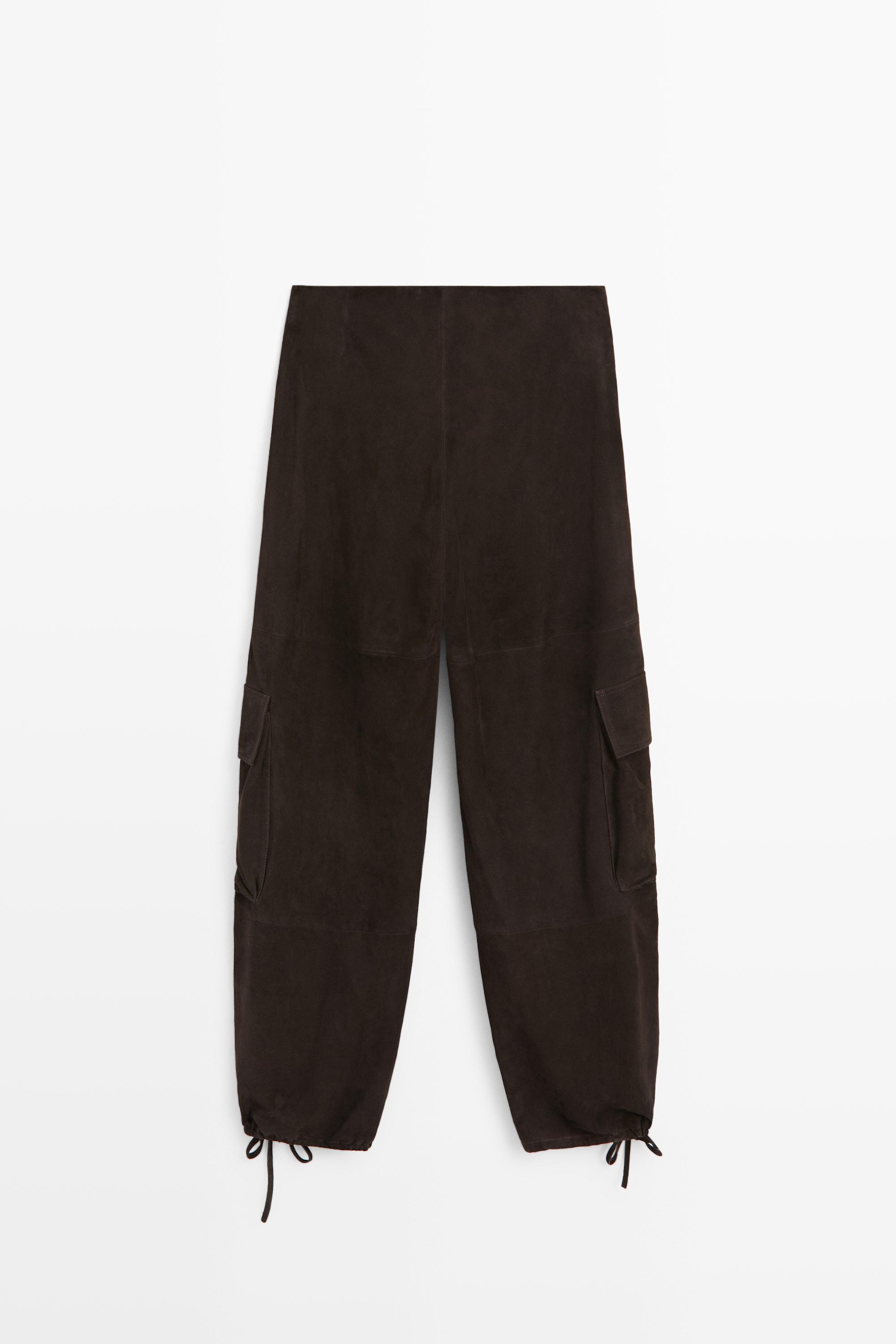 Pantalon cargo en cuir finition daim, bas capri