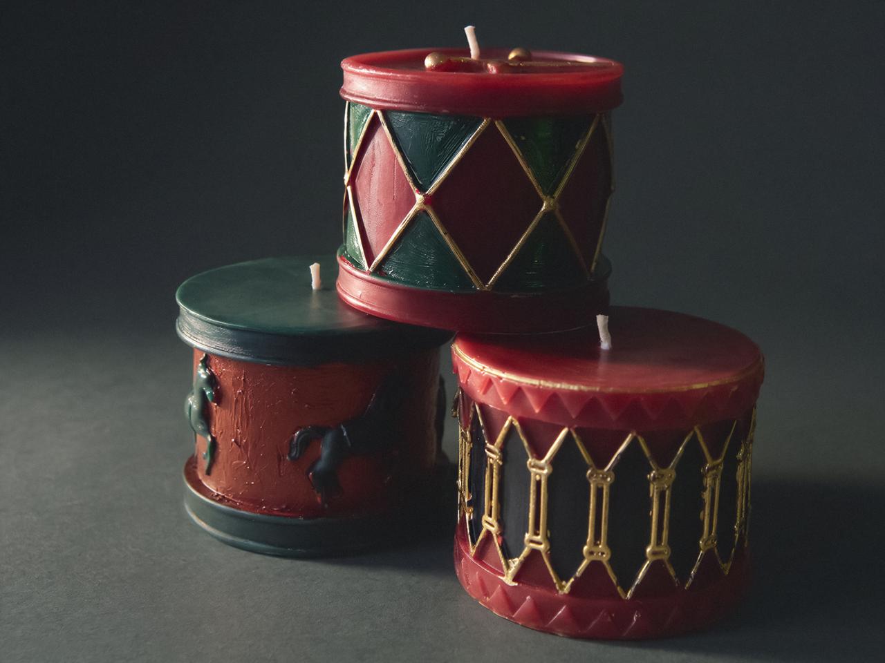 GINGERBREAD DRUM SCENTED CANDLES PACK (PACK OF 3) — Red