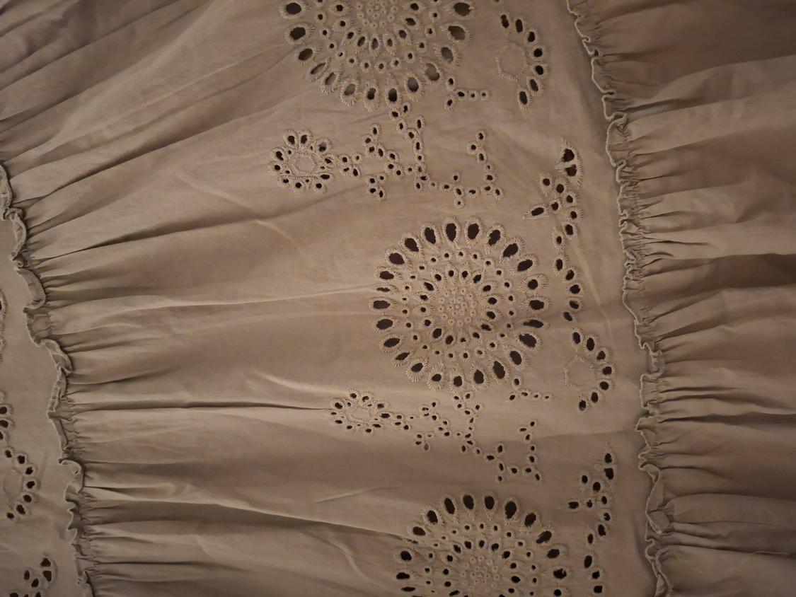 DRESS WITH CUTWORK EMBROIDERY - Image 3