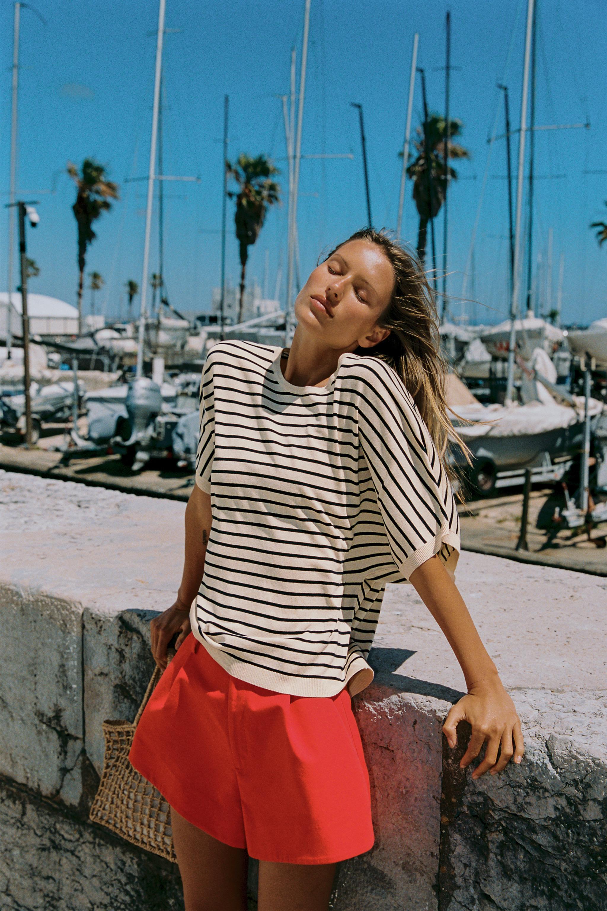 WIDE SLEEVE KNIT TOP — striped