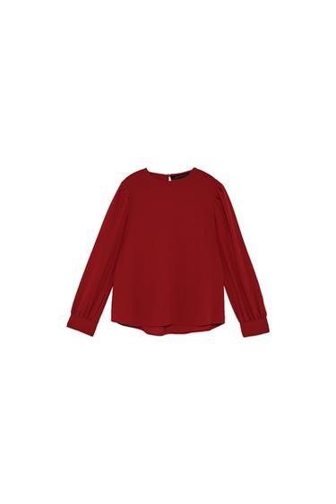 FLOWING TOP WITH CREASES