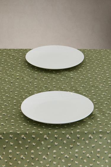 COTTON DAISY TABLECLOTH - Green by Zara - Image 1