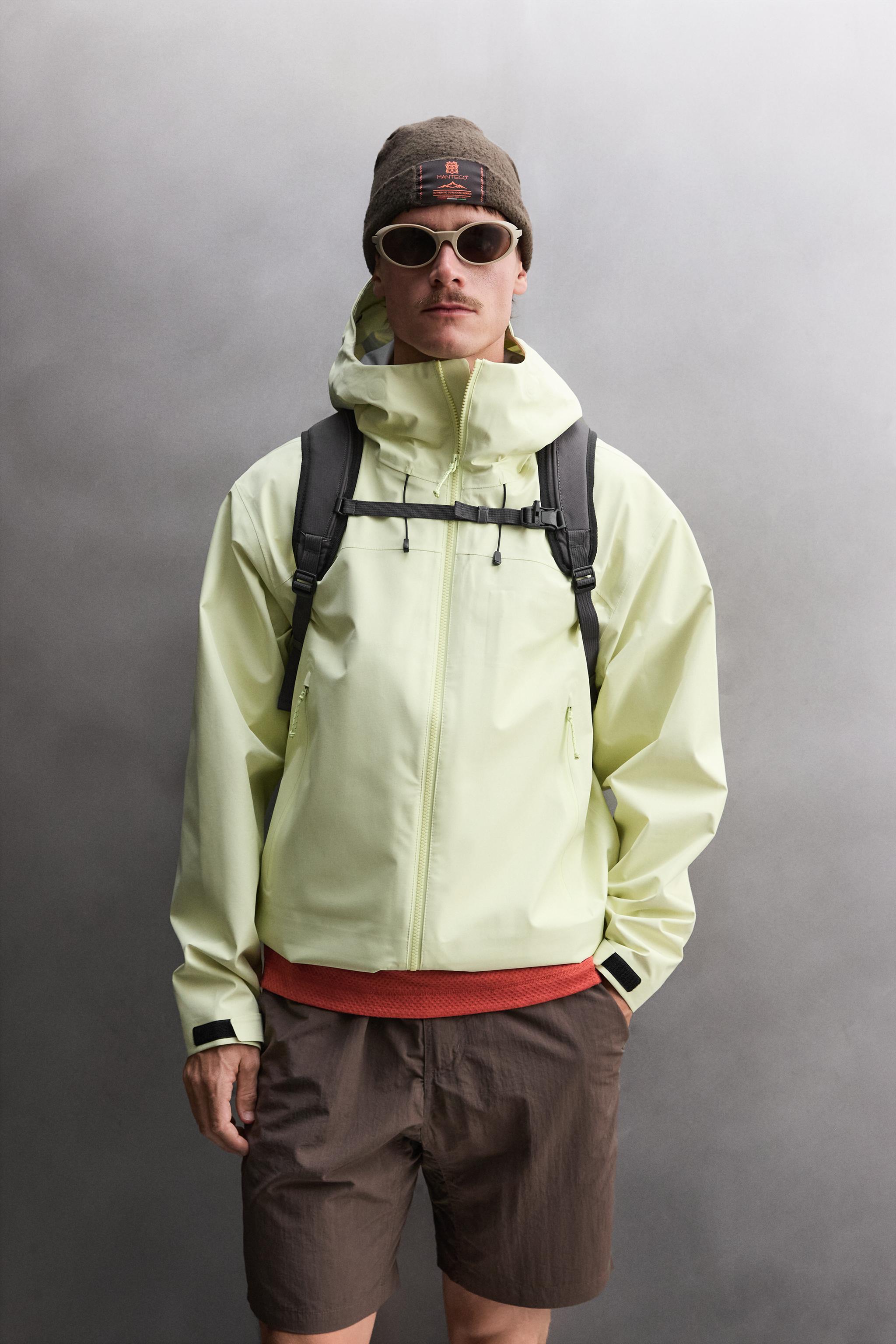 VESTE TECHNIQUE IMPERMÉABLE