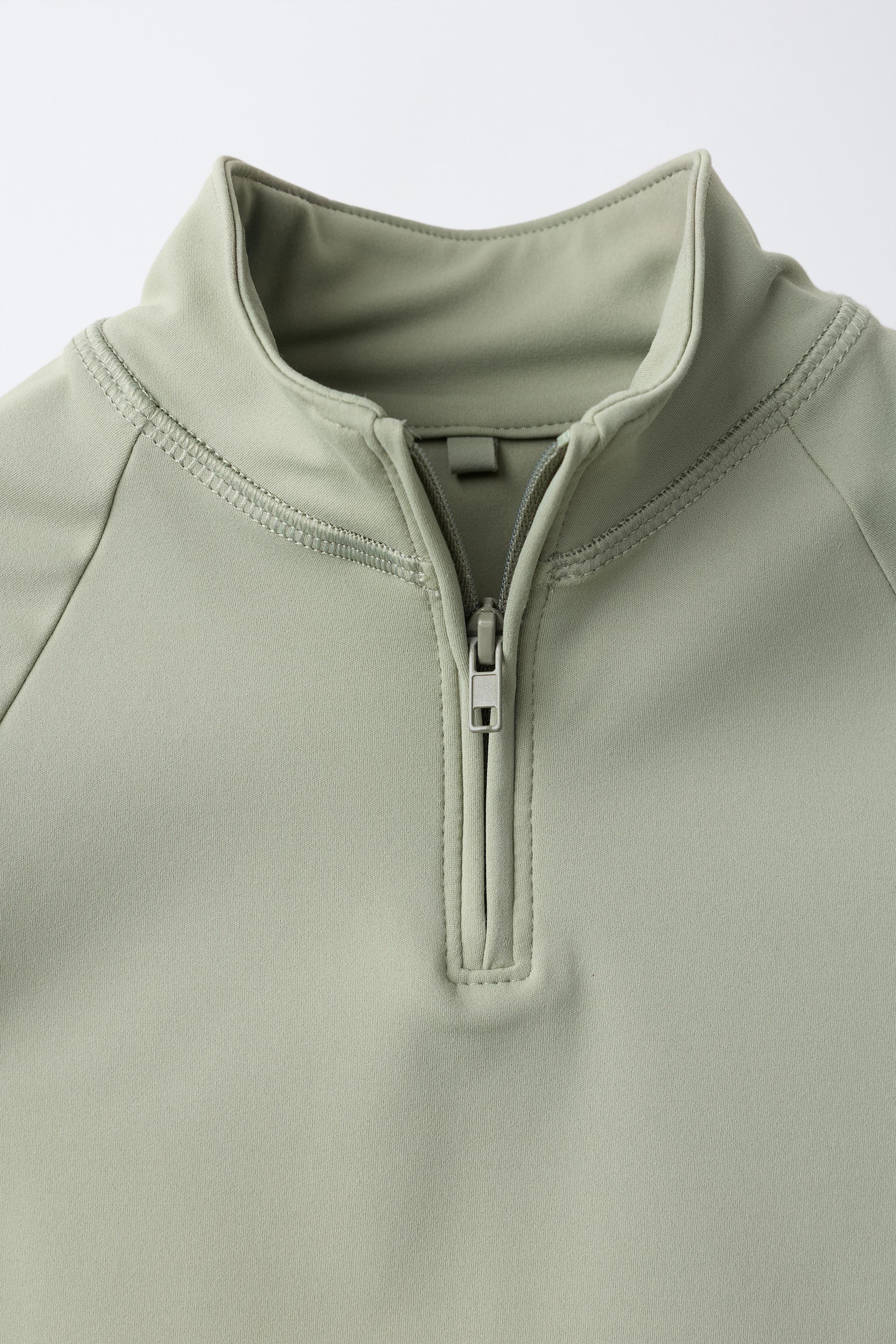 SPORTY ZIP T-SHIRT - Khaki | ZARA United States