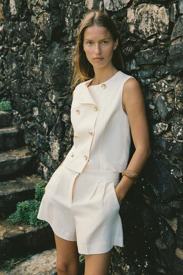 Zara LINEN PLEATED BERMUDA SHORTS - Ecru