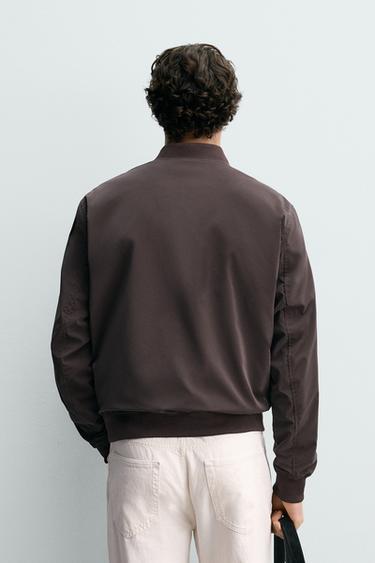 JAQUETA BOMBER LEVE - Caqui da Zara