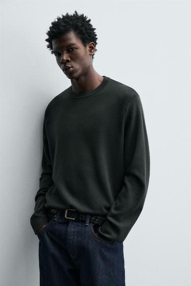 PULL LÉGER EN LAINE - Vert gris de Zara - Image 4