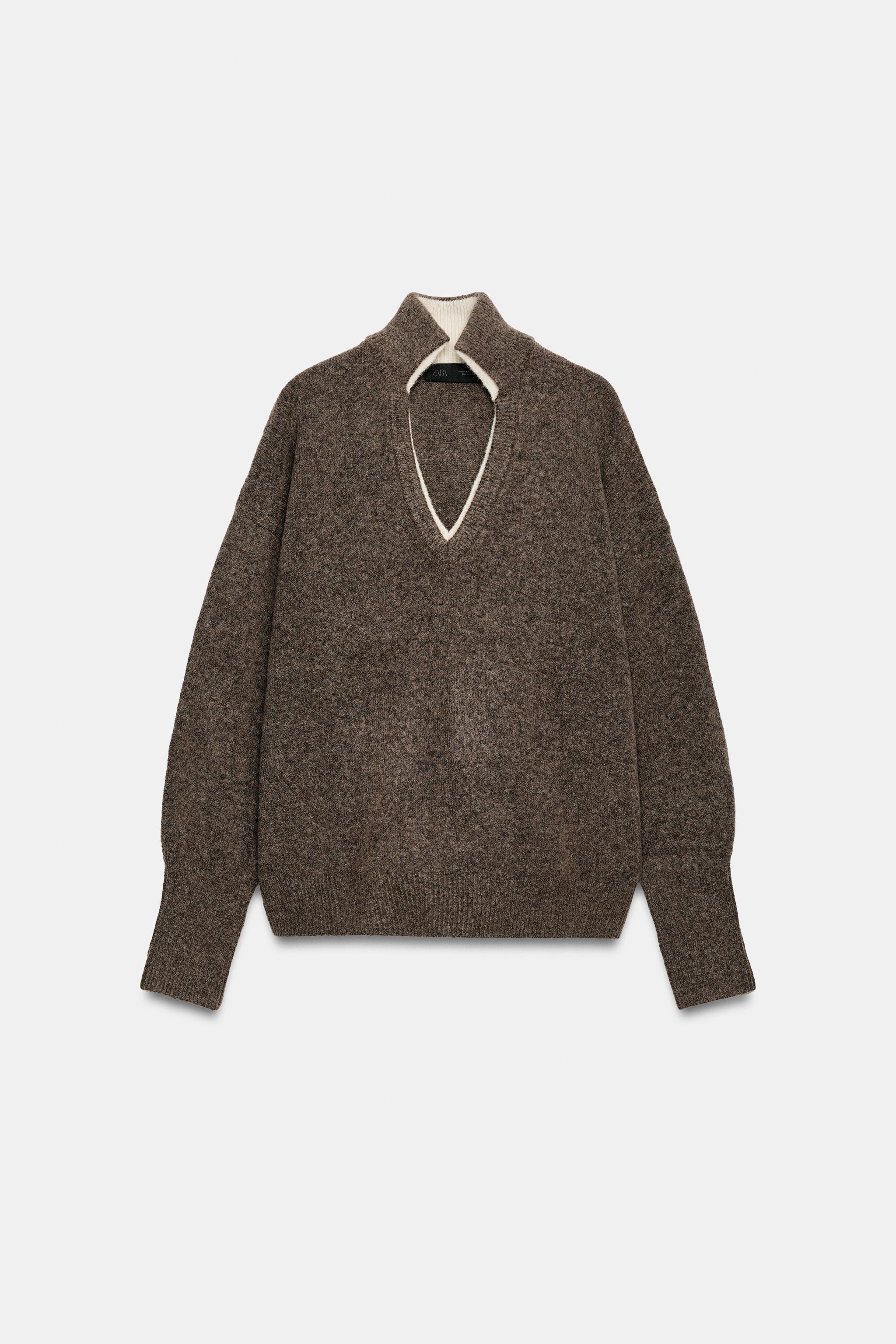 DOUBLE-LOOK WOOL SWEATER