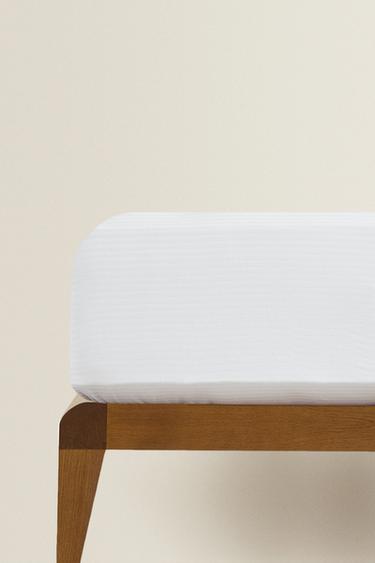 STRIPED COTTON MATTRESS PROTECTOR - White by Zara