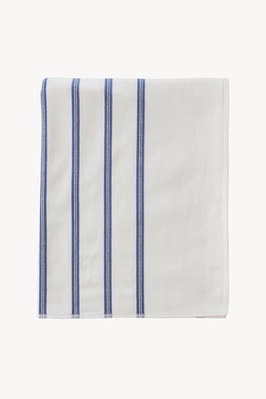 VELOUR BEACH TOWEL WITH THIN STRIPES - Mid-blue by Zara