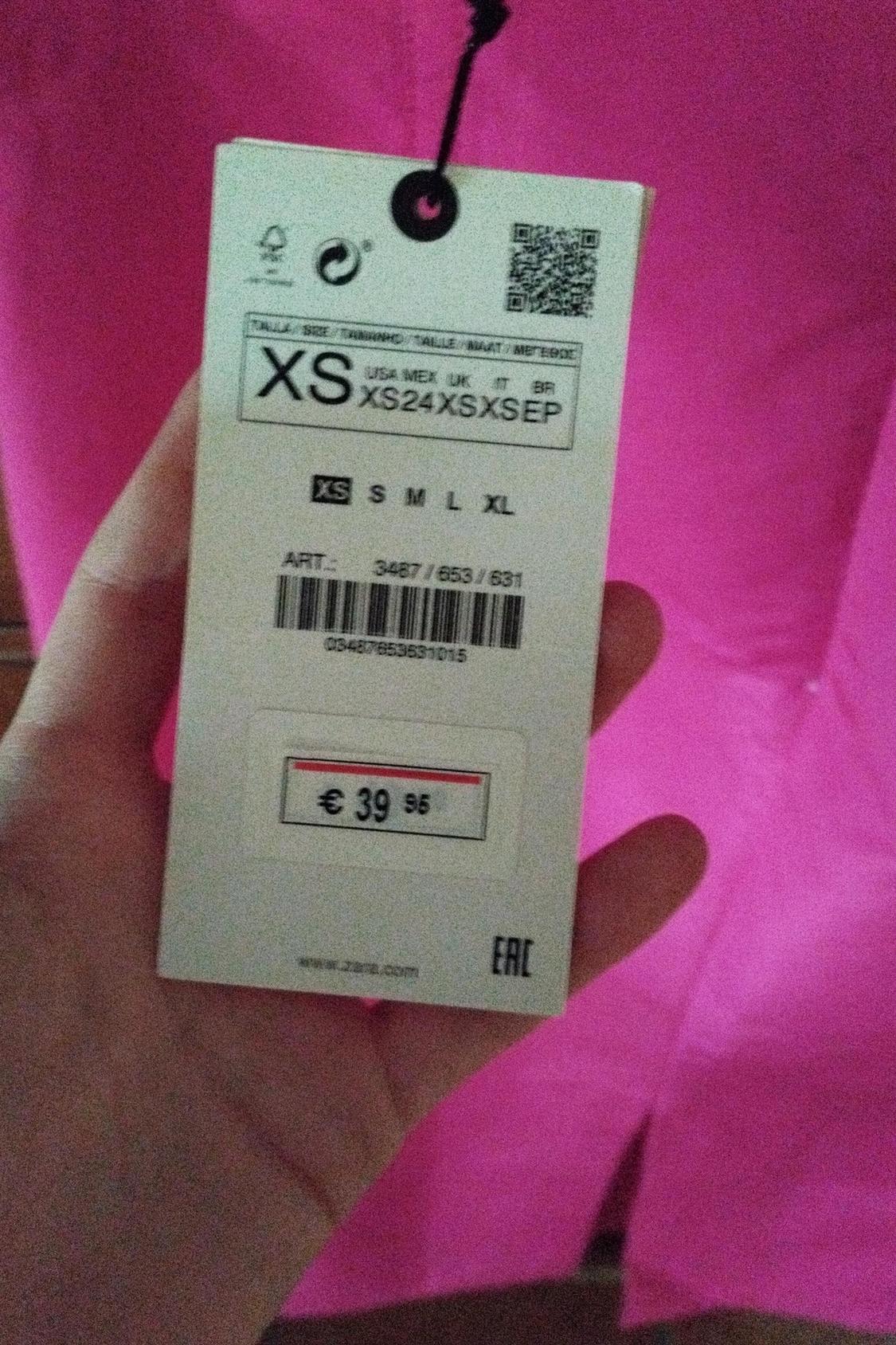 LIMITED EDITION PENCIL SKIRT - Image 2