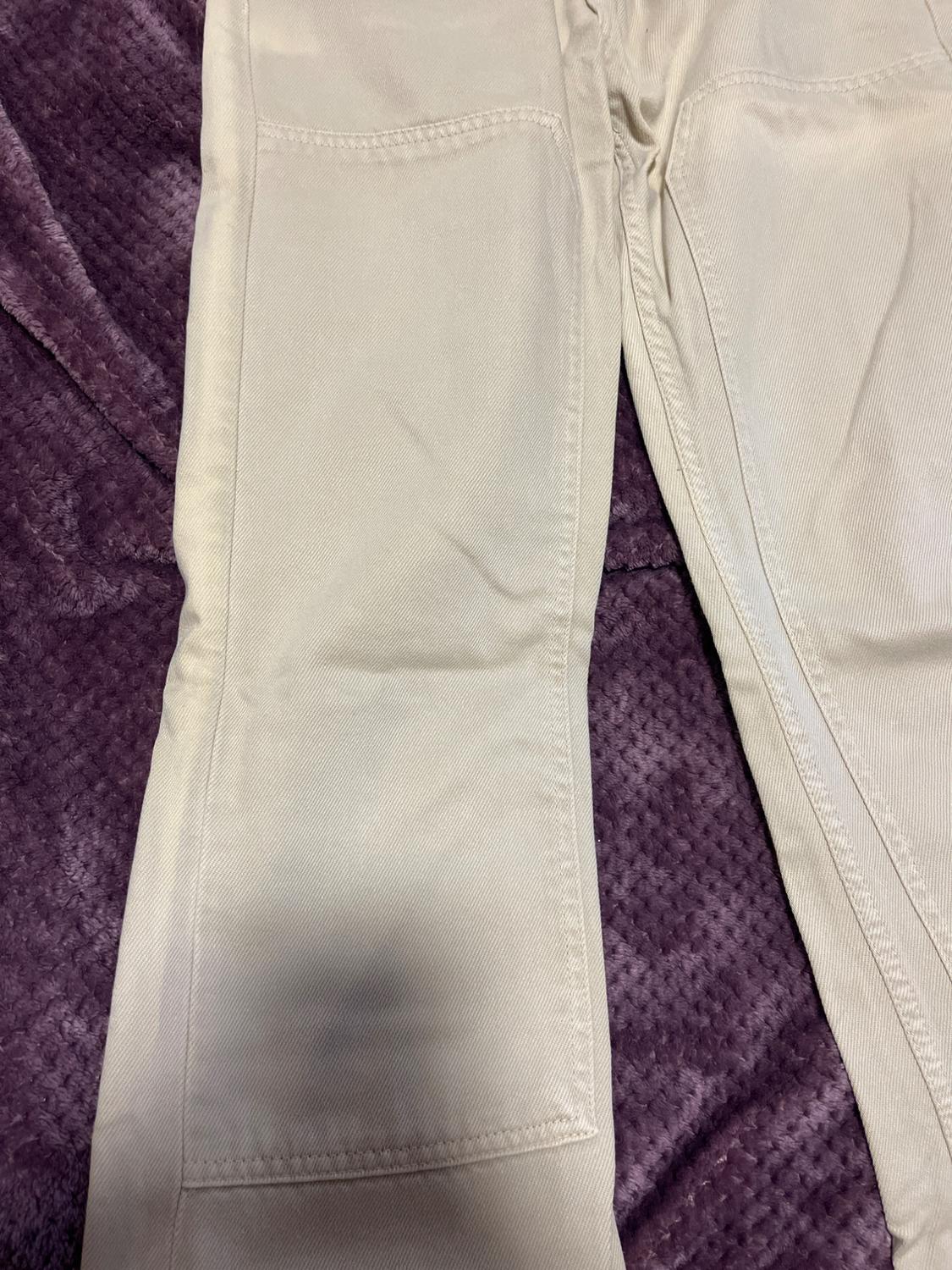 MID-RISE JEANS WITH PATCHES - Image 2