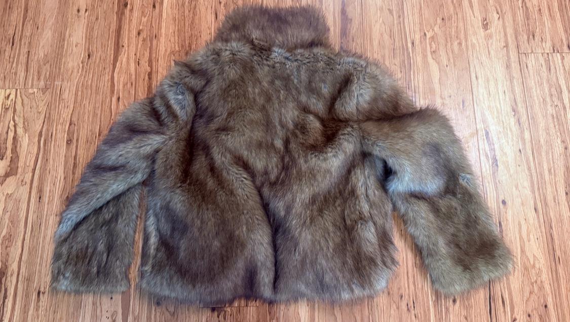 SHORT FAUX FUR COAT - Image 2