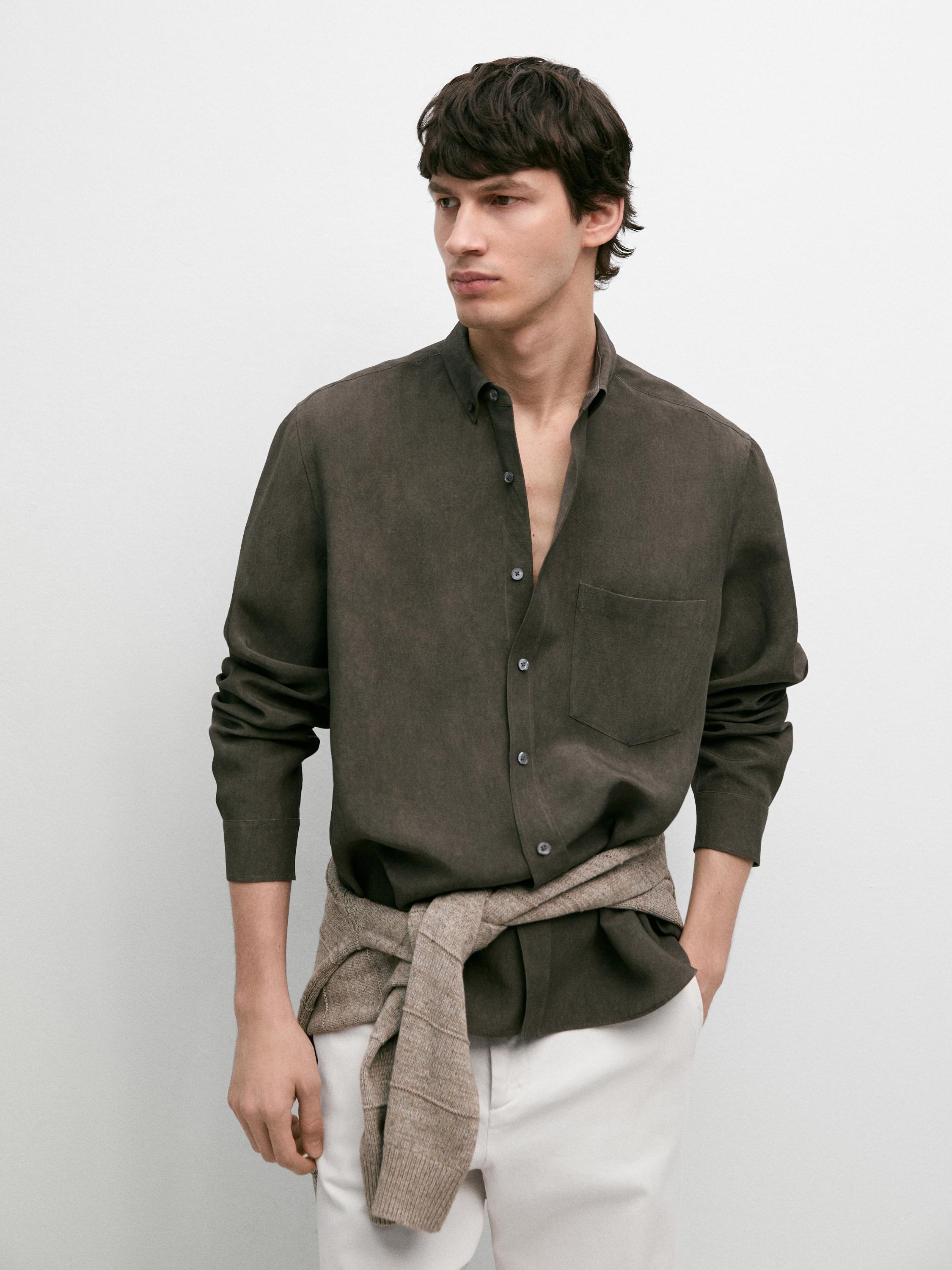 Flowing regular fit shirt with pocket