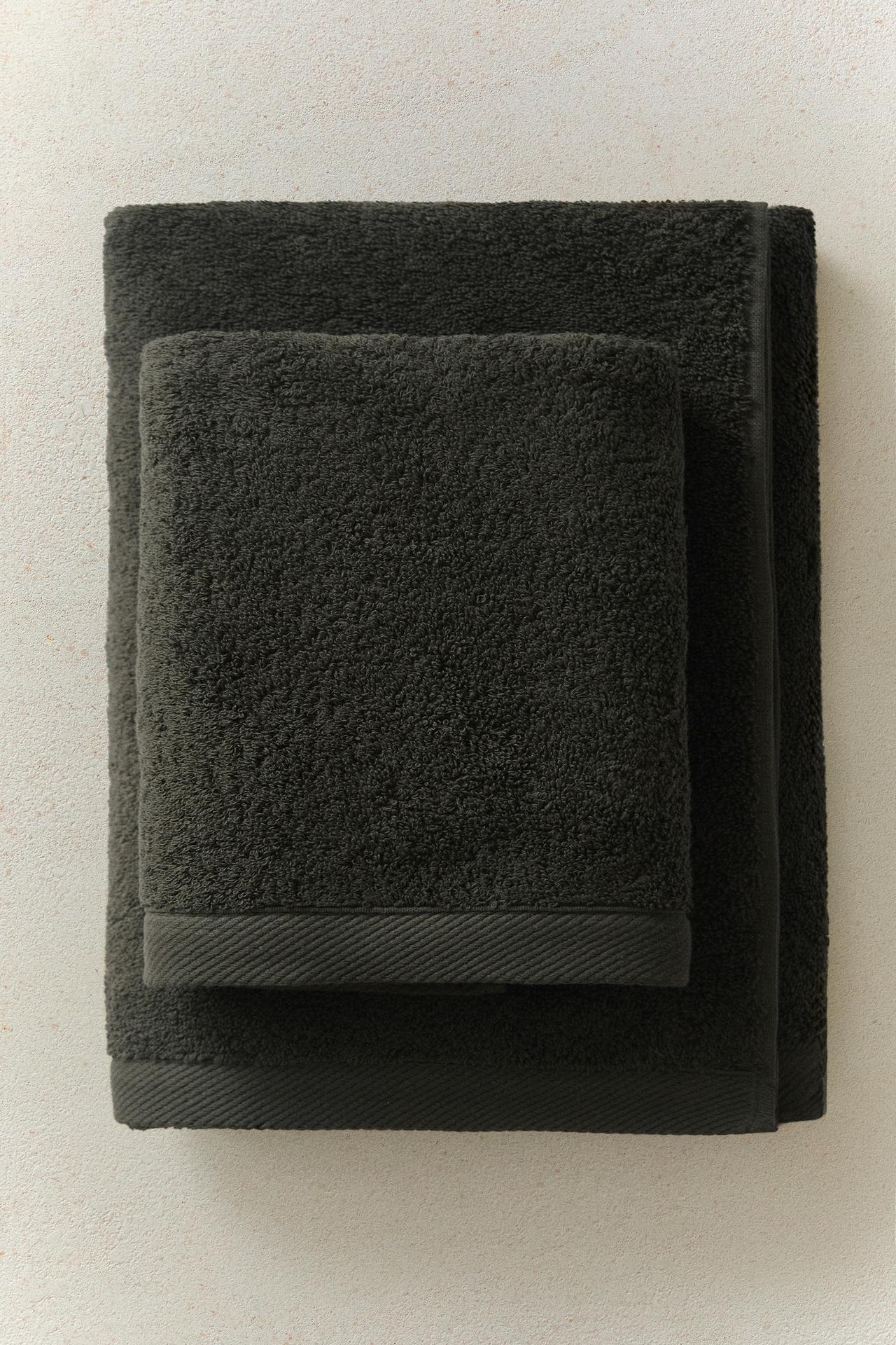 SOLID COTTON TERRYCLOTH BATH TOWEL (500 GSM) — Dark green