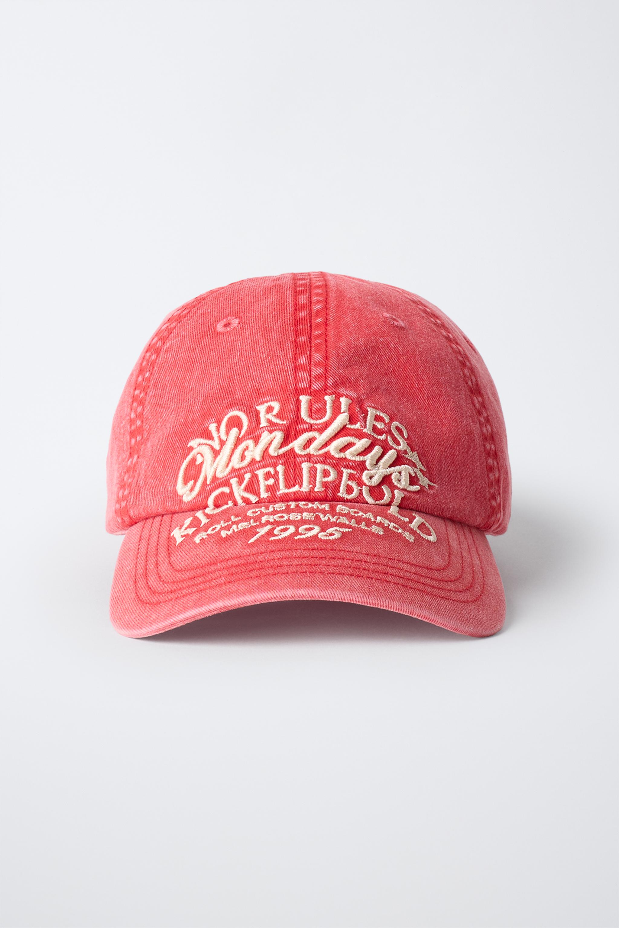 WASHED EFFECT EMBROIDERED TEXT CAP