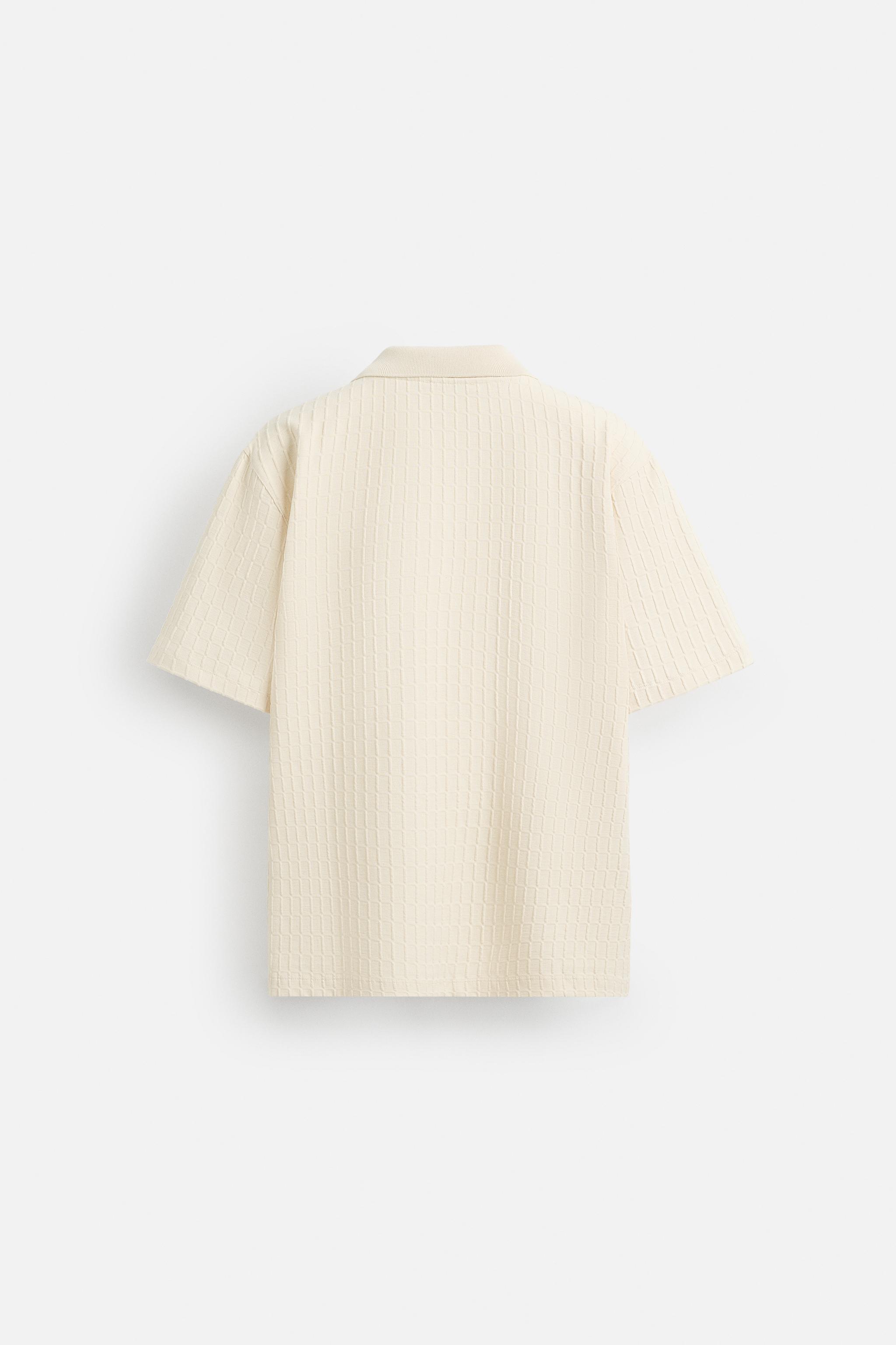 TEXTURED POLO