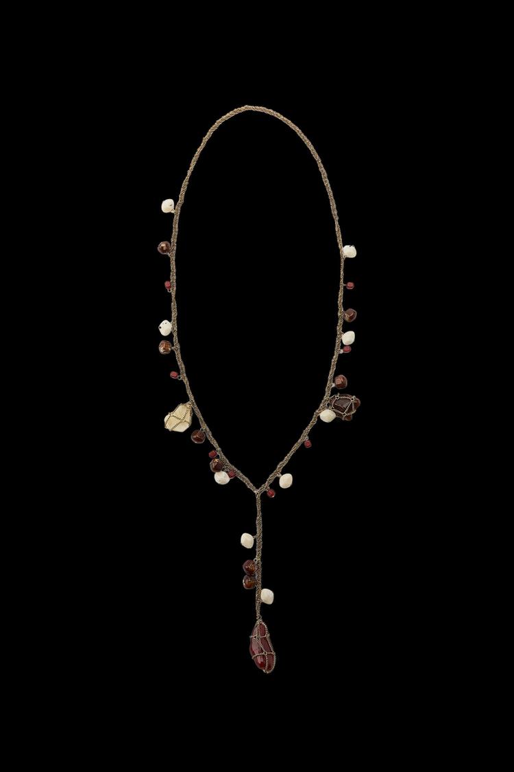 CHAIN AND STONE NECKLACE
