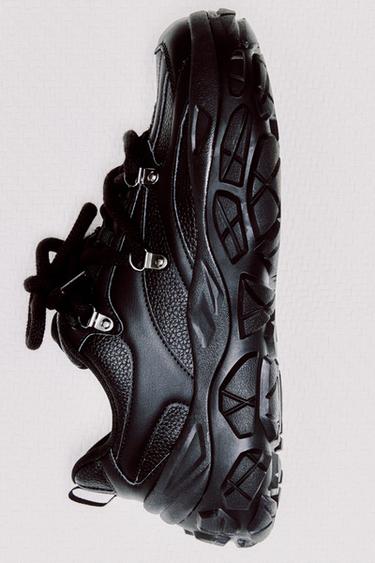 CHUNKY SOLE TRAINERS - Black by Zara