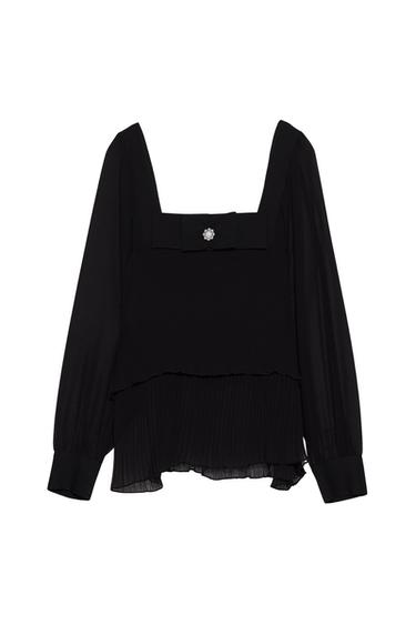 PLEATED TOP WITH BOW