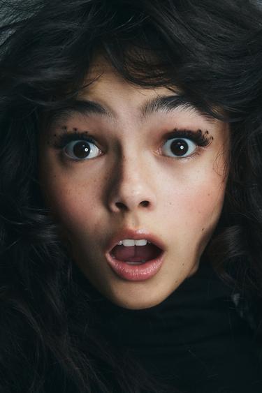 MIDNIGHT TRICK PRESS ON LASHES - BLACK by Zara