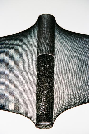 {navn} - {farge} for Zara
