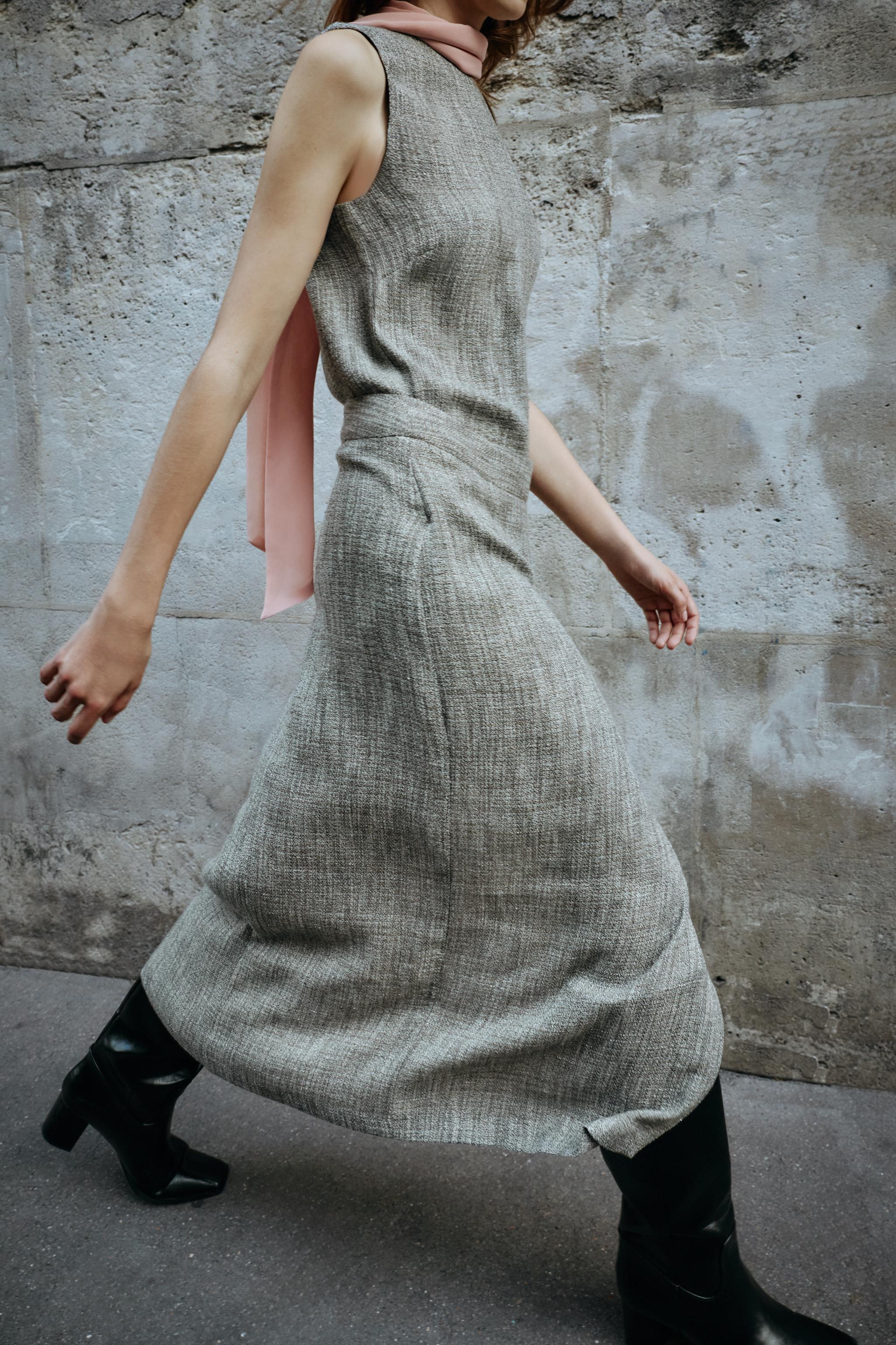 CONTRASTING TIE MIDI DRESS