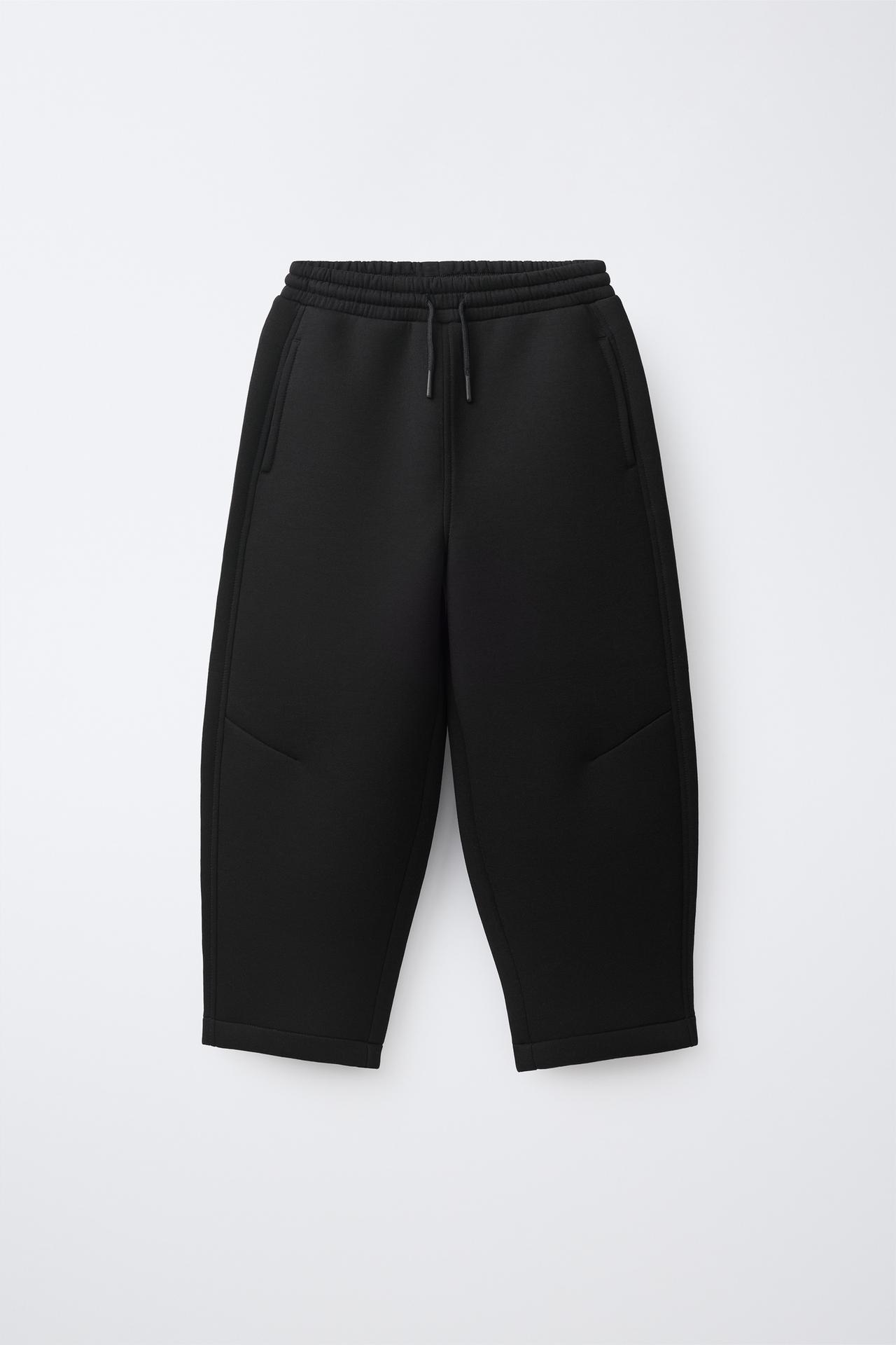 NEOPRENE EFFECT BARREL PANTS — Black