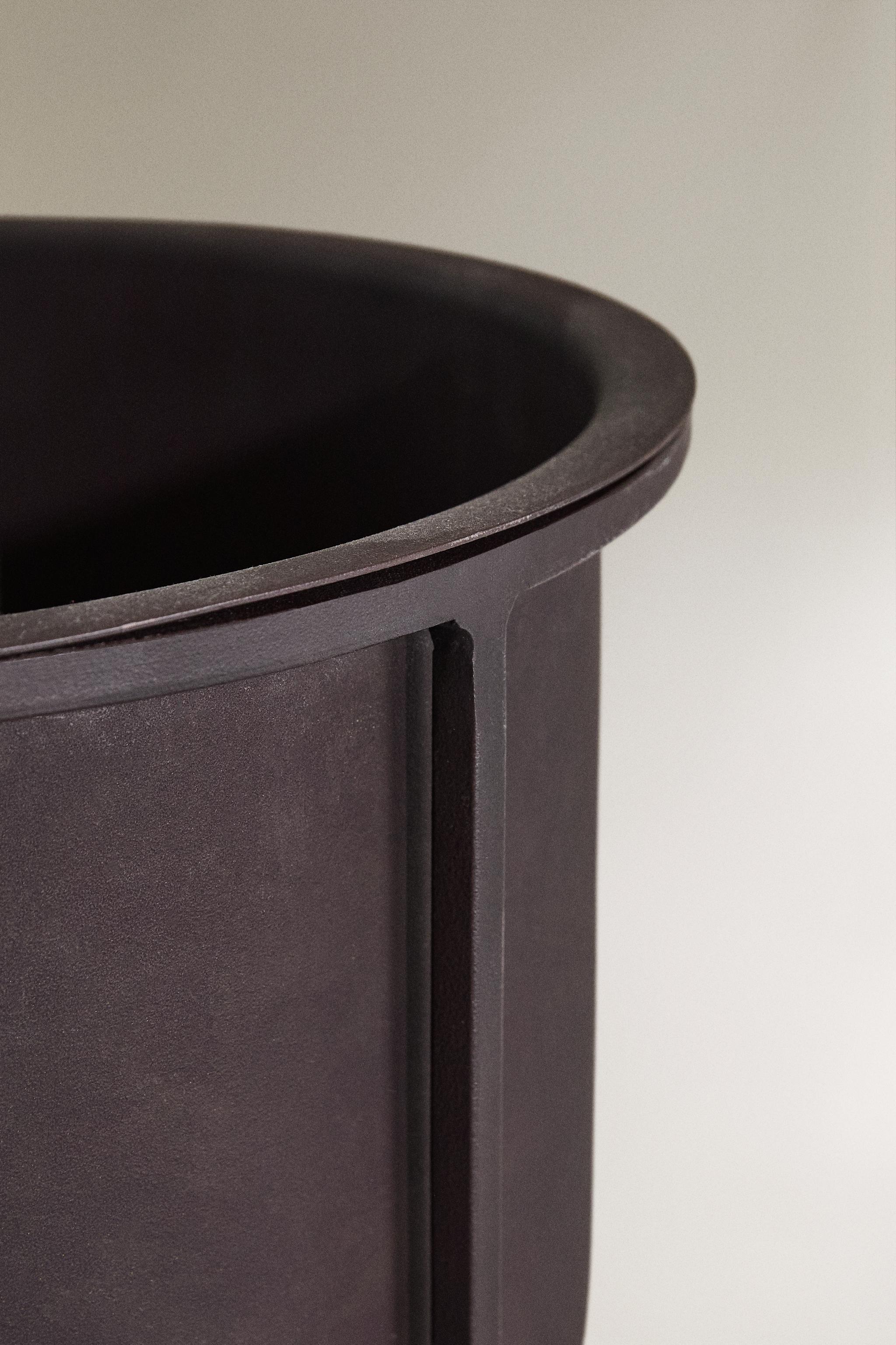 メタリック プランター - ブラック | ZARA Japan / 日本