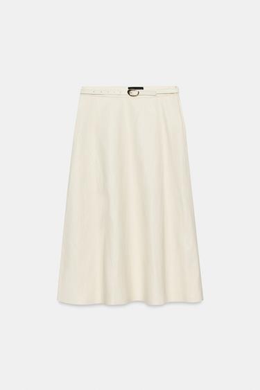 FALDA MIDI EFECTO PIEL CINTURÓN - Mantequilla de Zara