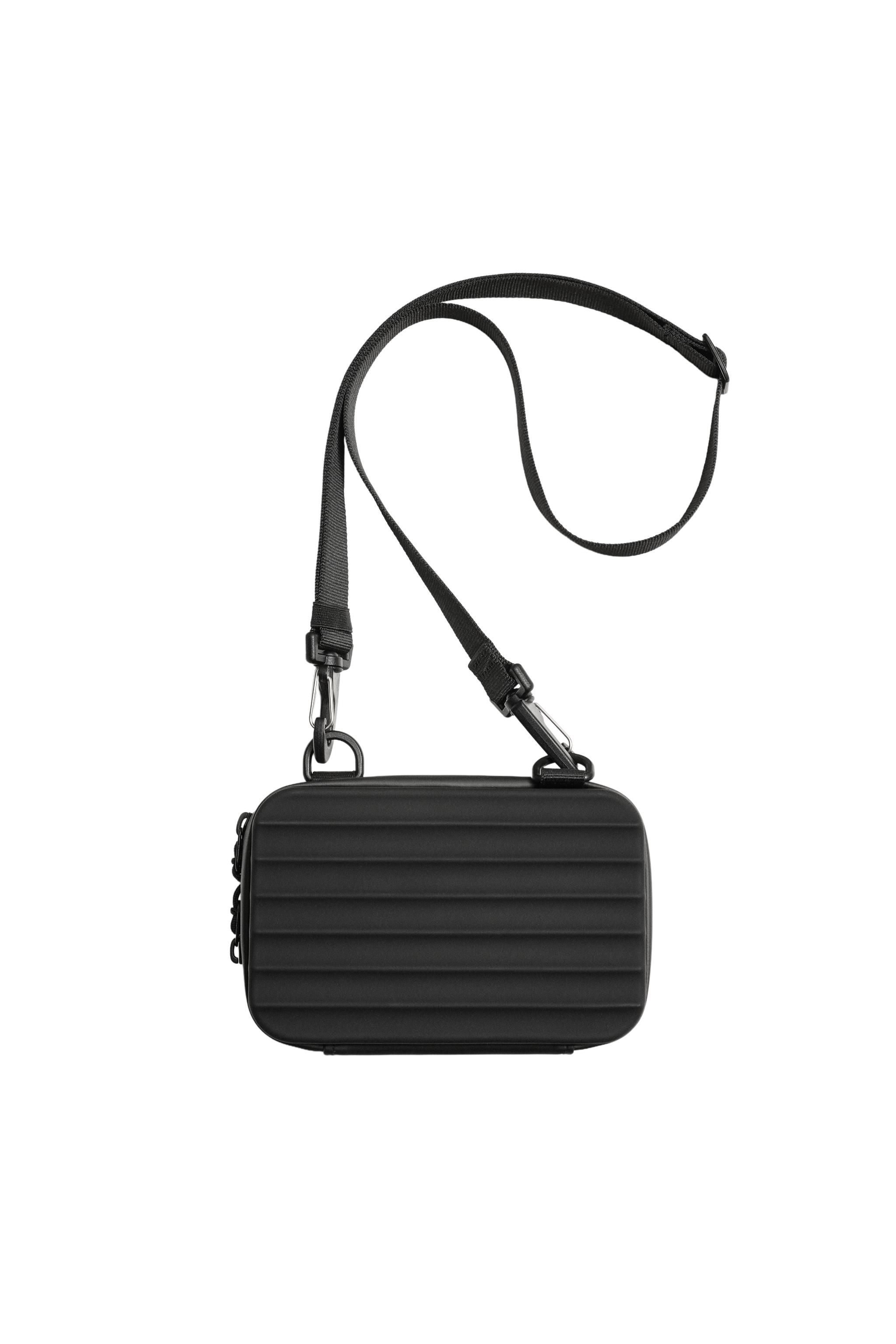 バッグ risk-junk BOLSA A TIRACOLO RÍGIDA - Preto | ZARA Brasil