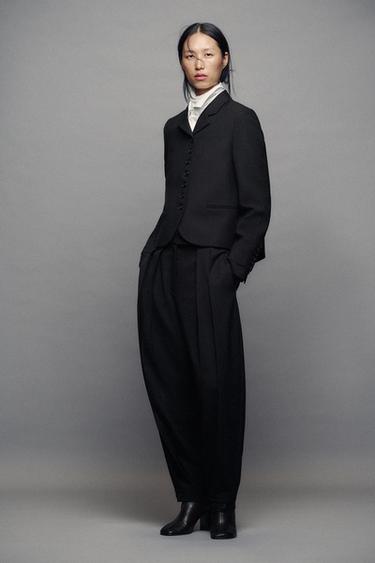 بنطلون بثنيات وحلقات حزام ZW COLLECTION - أسود الخاص بـ Zara