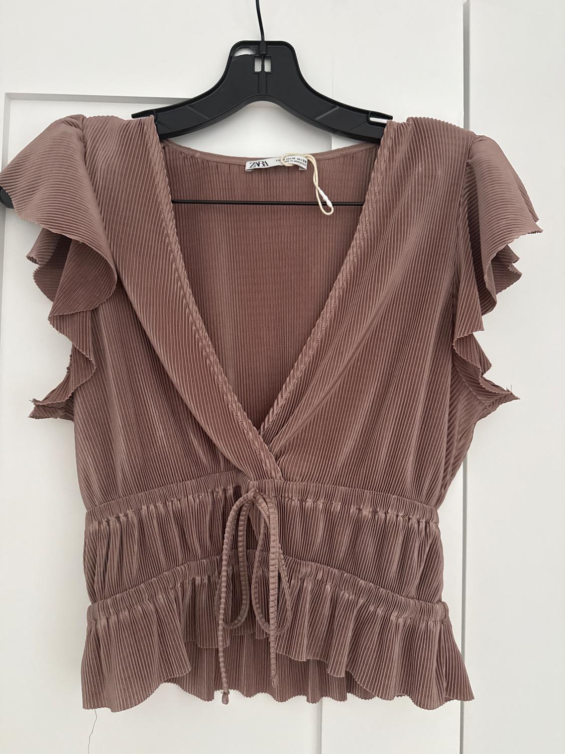PLEATED RUFFLED TOP - Image 4