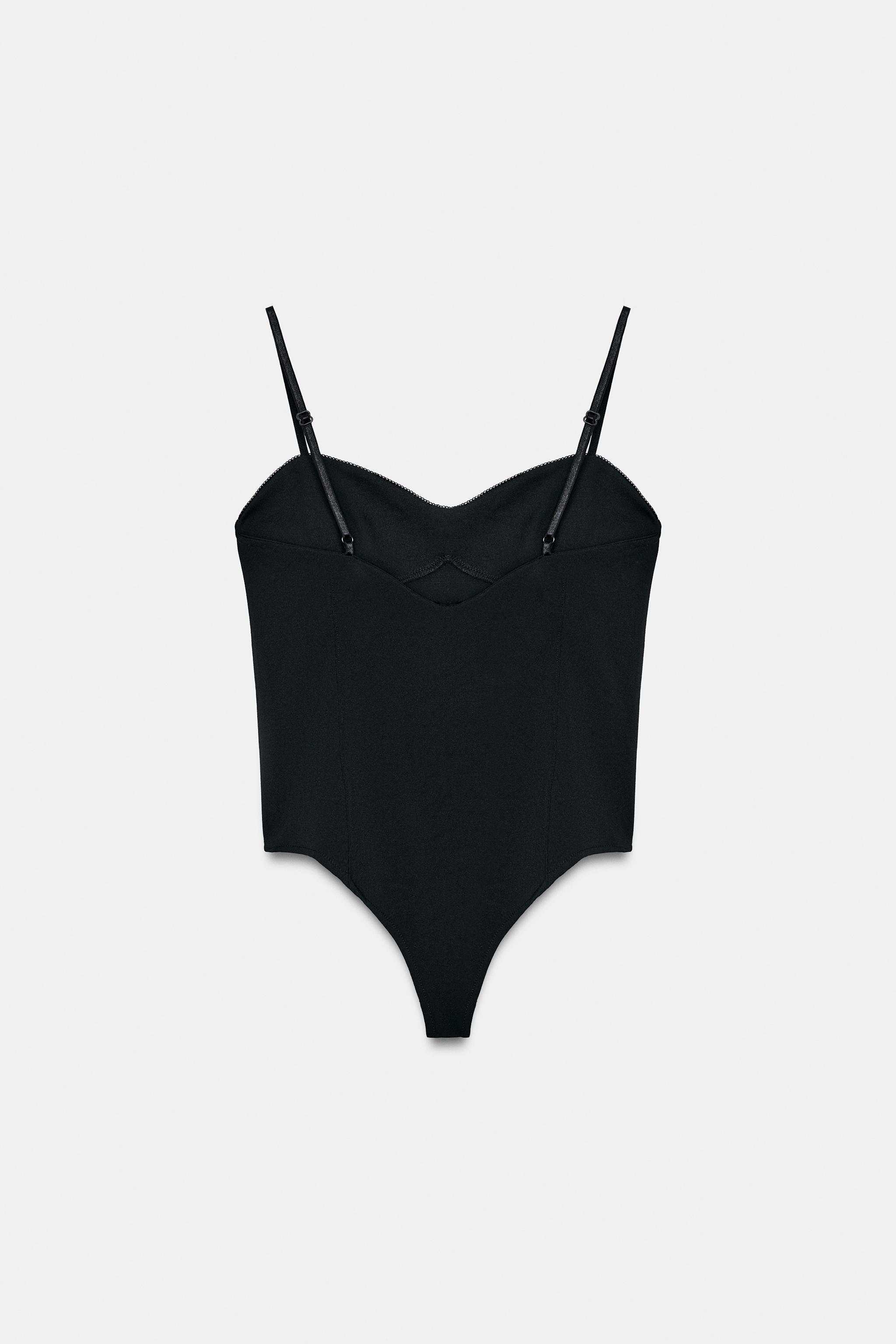 SWEETHEART NECKLINE BODYSUIT