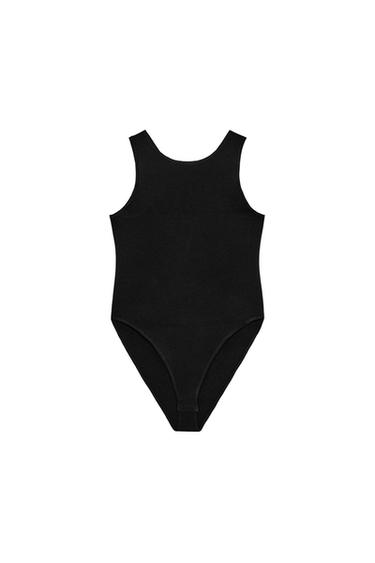 BODY CON VISCOSA TIRANTES - Negro de Zara