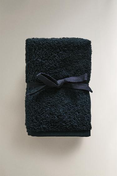 PACK OF COTTON HAND TOWELS (PACK OF 3) - Navy blue by Zara