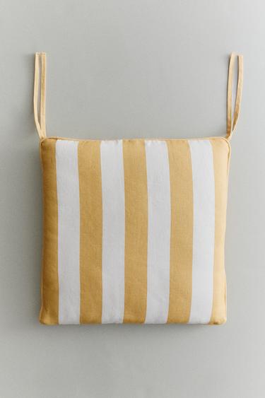 STRIPED SEAT CUSHION - striped by Zara