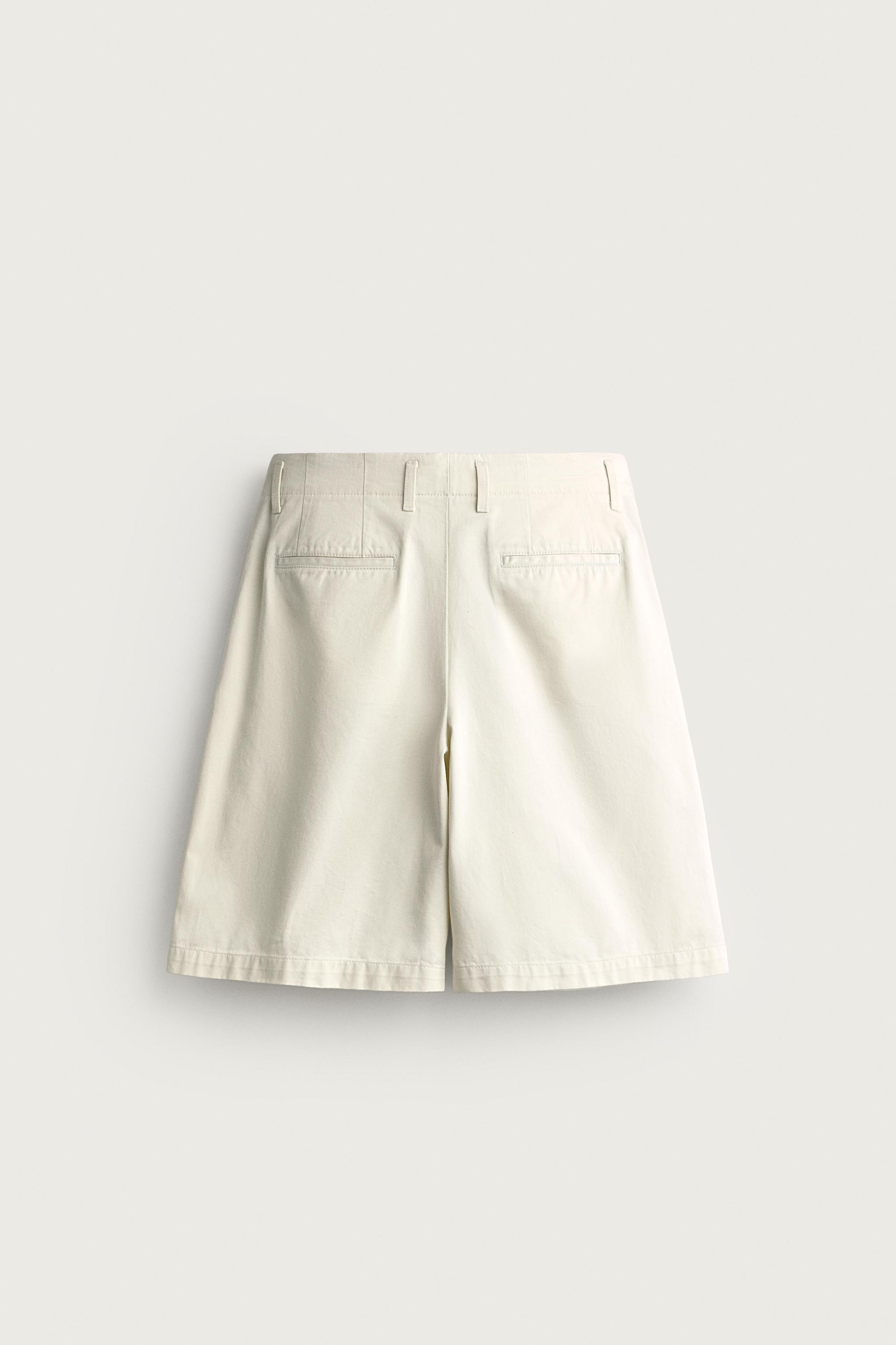 RELAXED-FIT PLEATED BERMUDA SHORTS