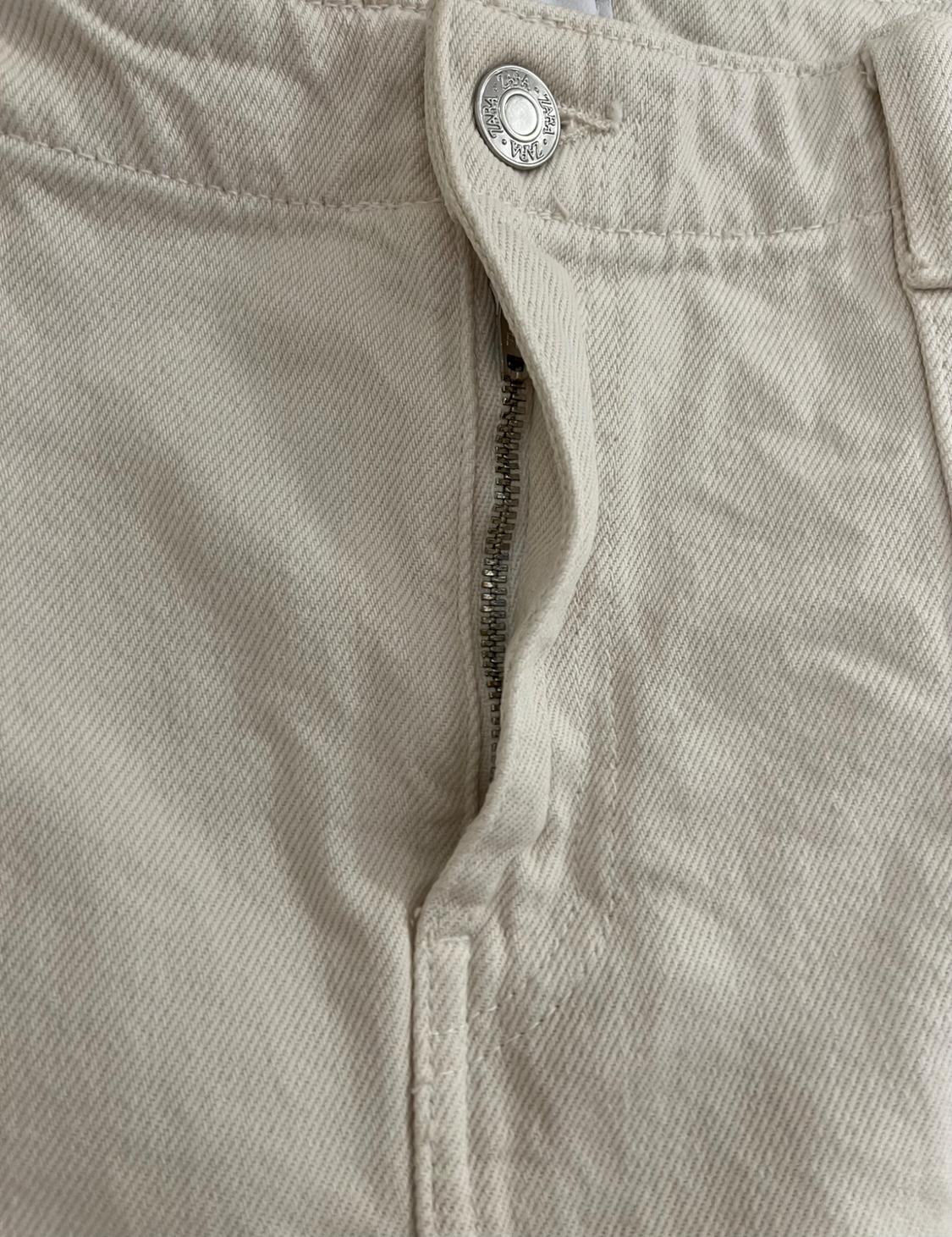 SKIRT WITH SLIT - Image 2