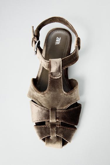 VELVET-EFFECT CAGE SANDALS - Brown by Zara