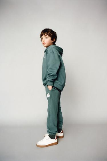 CONJUNTO SUDADERA CAPUCHA Y PANTALÓN JOGGER - Verde / Azul de Zara