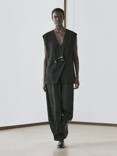 Zara Long waistcoat with surplice detail - Black - Image 0