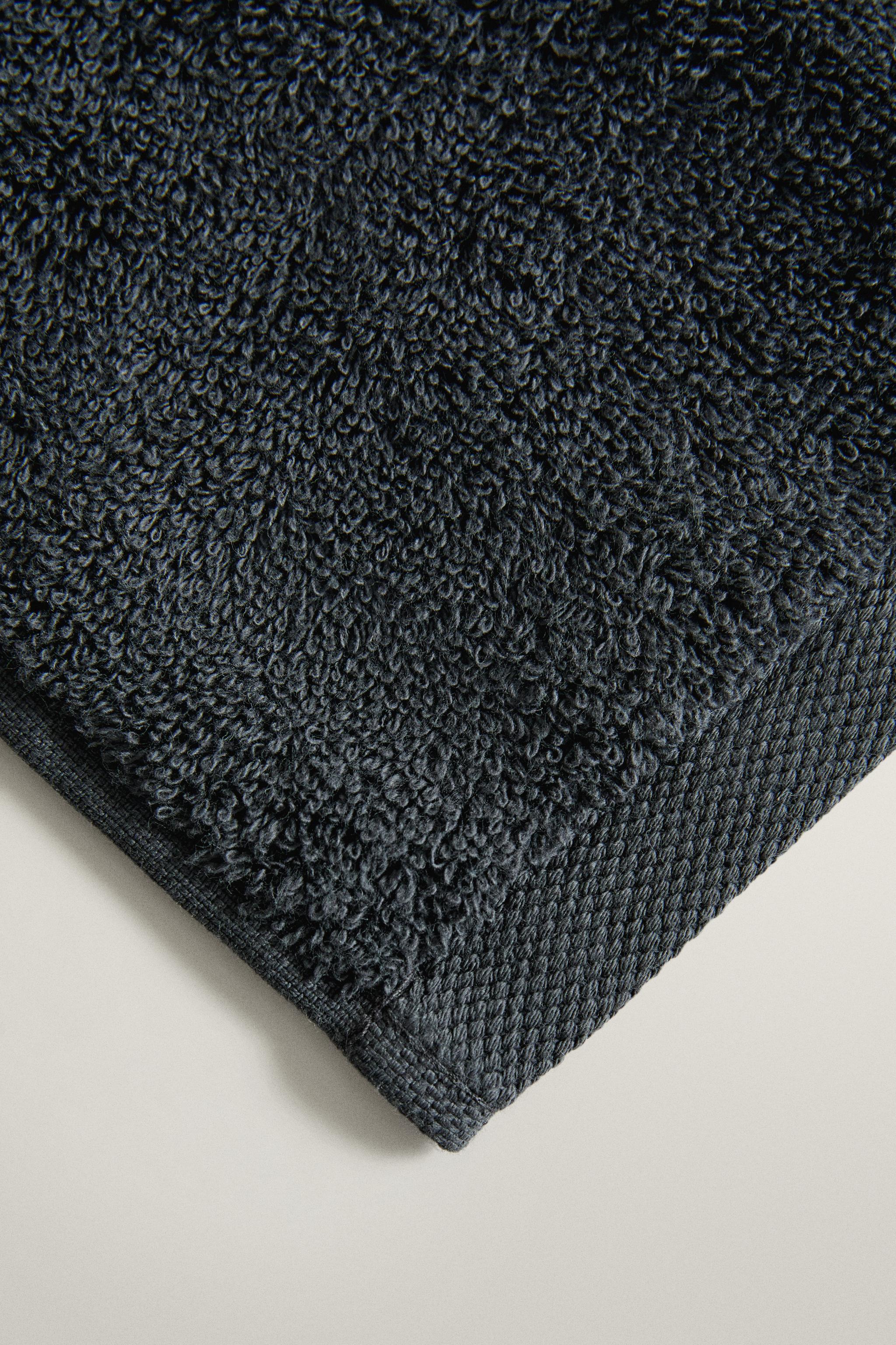 PREMIUM COTTON HAND TOWELS (PACK OF 3)