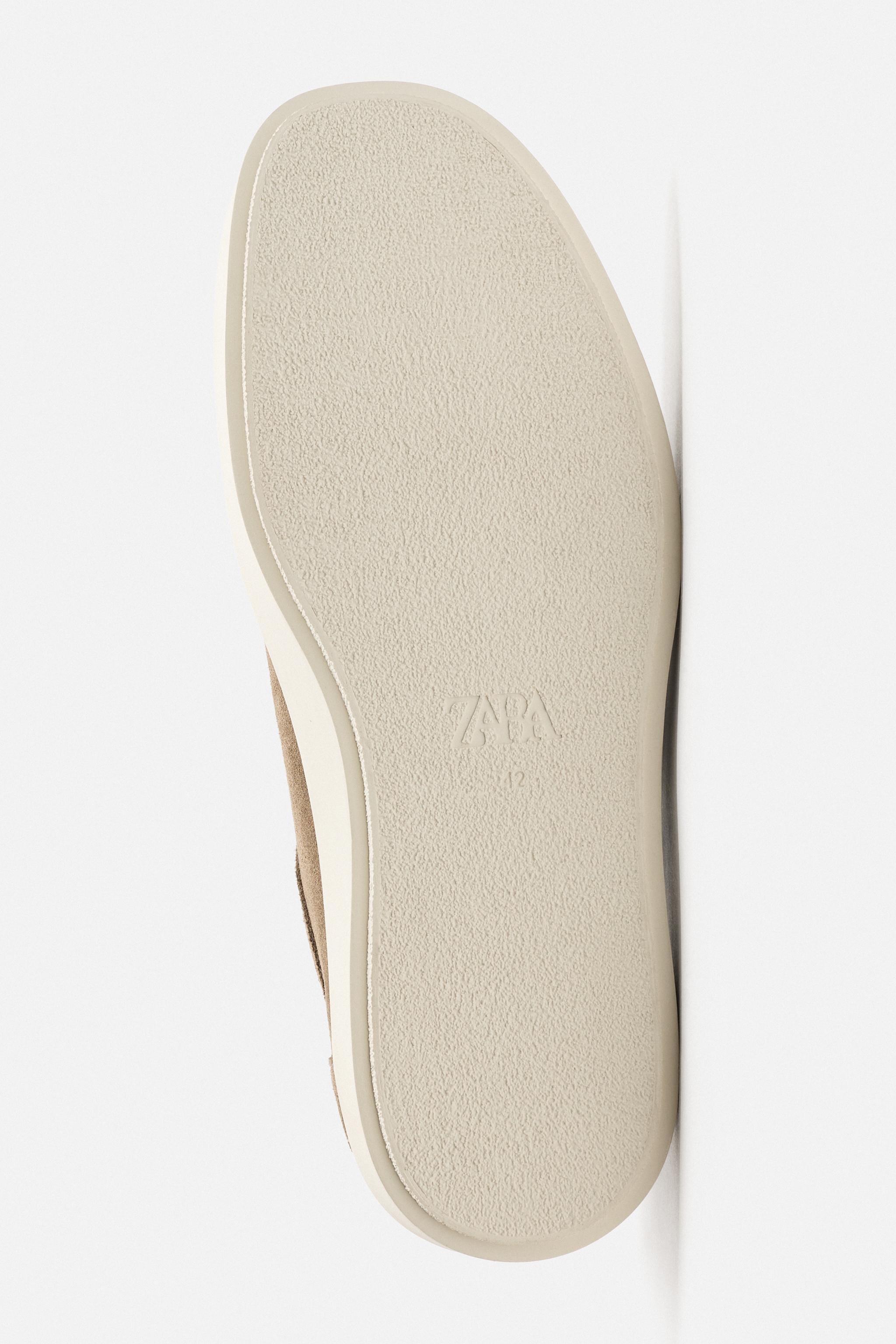 CASUAL LEATHER SHOES