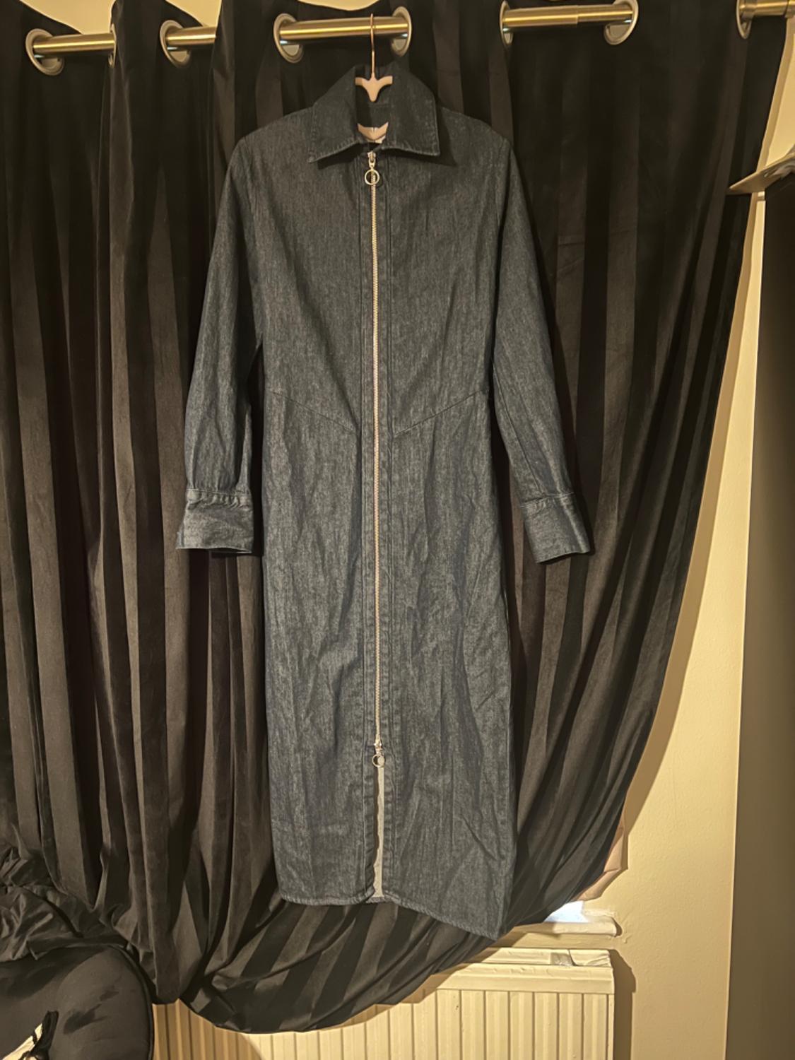 MIDI DENIM DRESS - Image 3