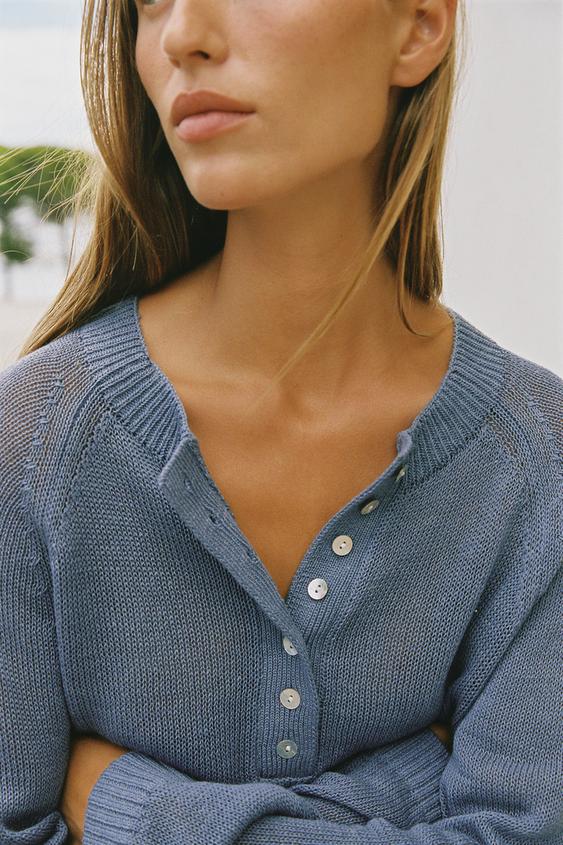 PULL EN MAILLE À BOUTONS - Bleu de Zara - Image 3