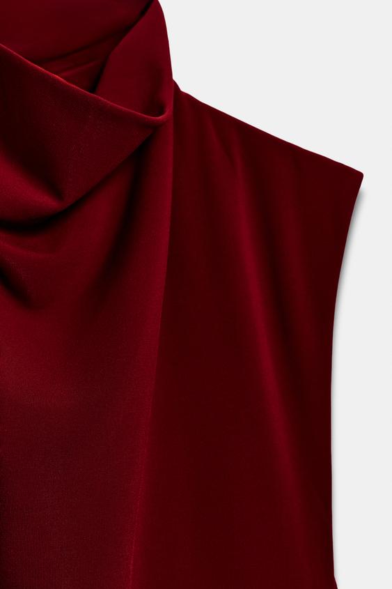 TOP FLUIDE ASYMÉTRIQUE - Rouge foncé de Zara - Image 2