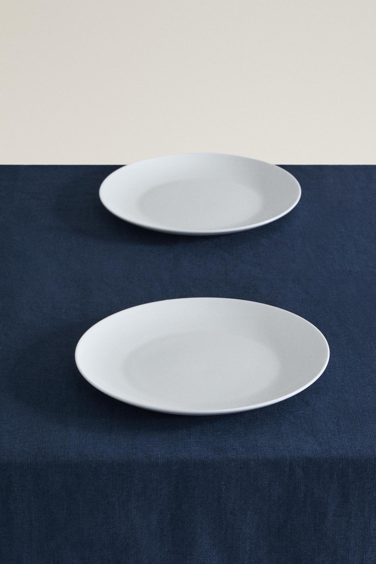 FADED LINEN TABLECLOTH — Blue