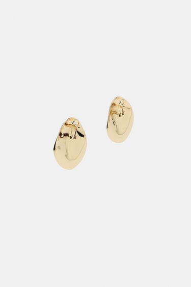 MAXI BOUCLES D'OREILLES MÉTALLIQUES PLAQUE - Doré de Zara - Image 2